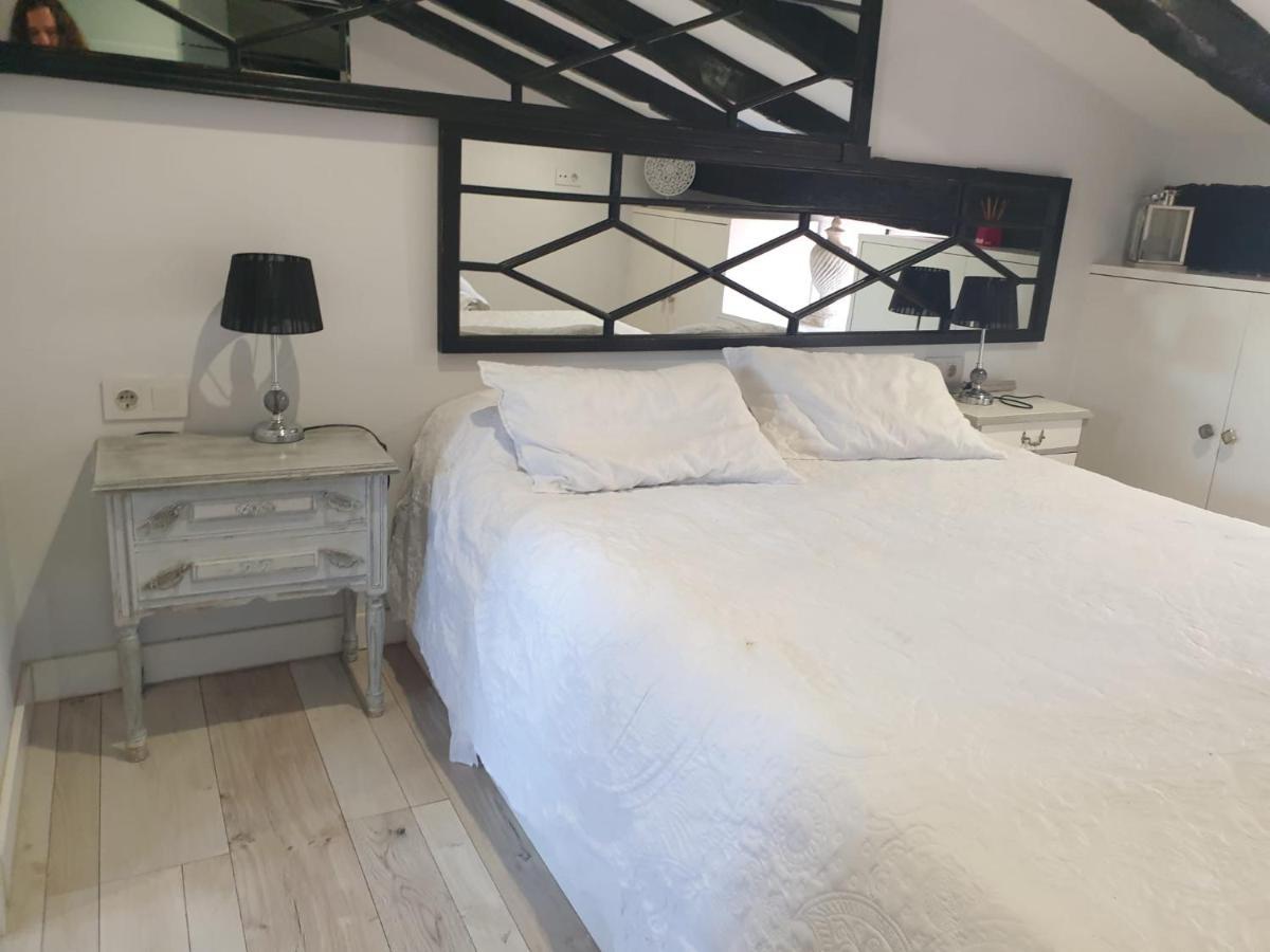Atico Con Terraza Y Jacuzzi En El Centro Apartment Valencia Bagian luar foto